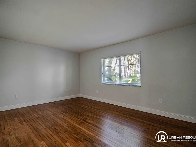 1011 Bay Dr #106 — Photo 12