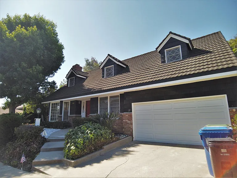 4490 Don Miguel Dr — Photo 2