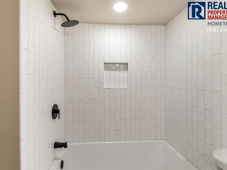 1812 Sanford Dr #2 — Photo 14