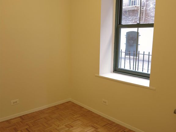 5th image of 503 E 78th St APT 1C