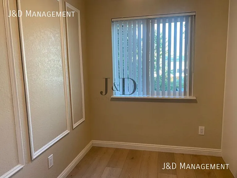 2664 Magnolia Ave #3 — Photo 10
