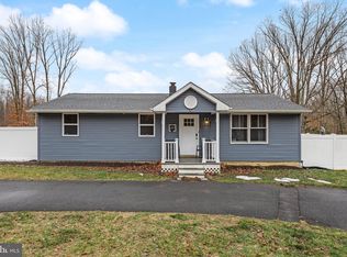 519 Grant Ave, Chesilhurst, NJ 08089