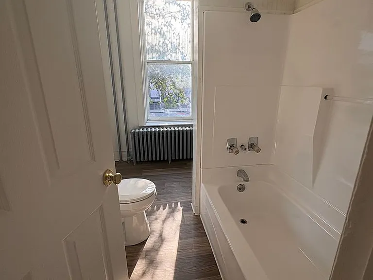 263 E College Ave #1 — Photo 5