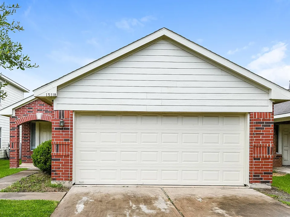 13118 Kingston Point Ln