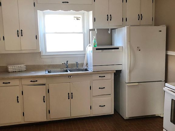 5th image of 1217 Central Ave