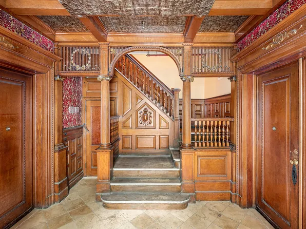 400 Stuyvesant Avenue image 4 of 13