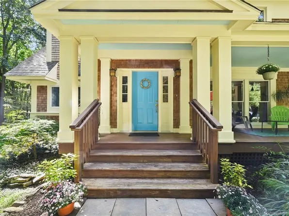 55 Gallows Hill Road, Redding, CT 06896
