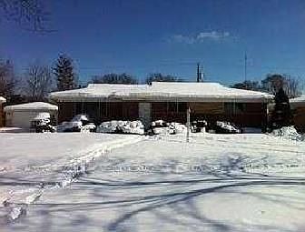 1st image of 25060 Pierce Ave