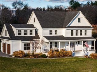 9 Whittaker Dr, Stratham, NH 03885