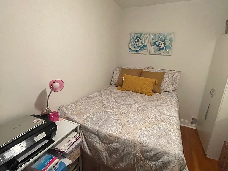 2370 Whittier St — Photo 3