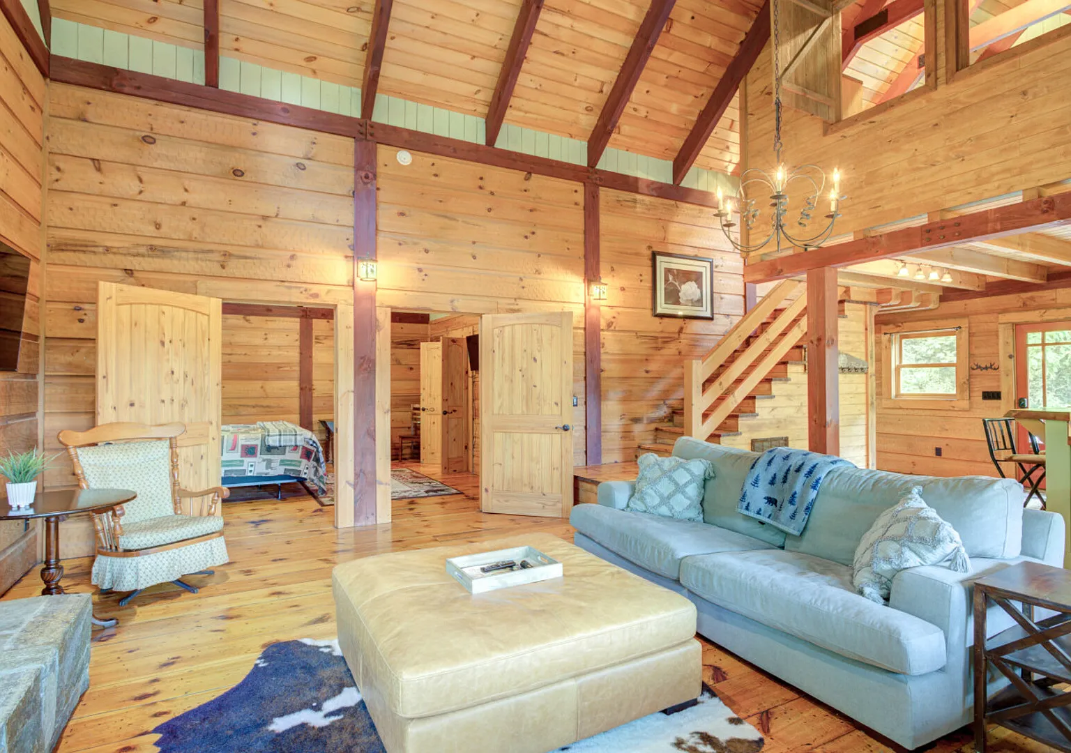 Cozy Mountain Cottage — Photo 2