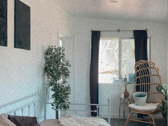 5th image of 72418 Sun Valley Dr