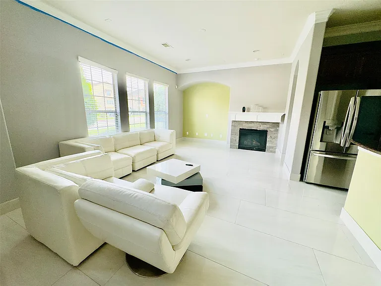 14535 San Pietro Dr — Photo 2