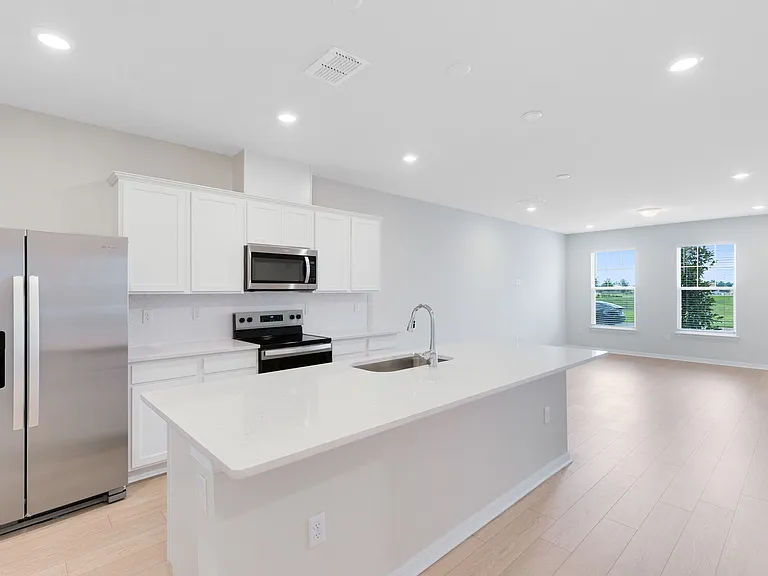 6331 Breeze Filled Ln — Photo 5