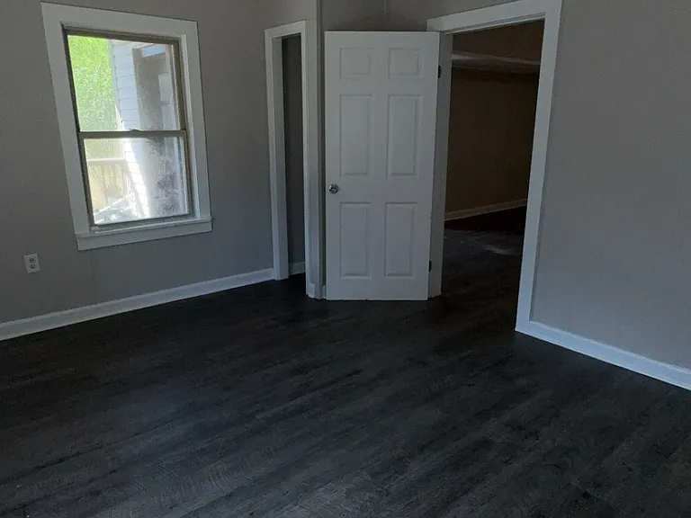 226 Church St — Photo 15