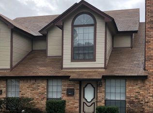 3126 Conflans Rd, Irving, TX 75061