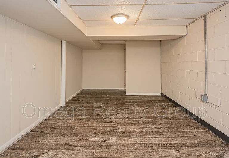 1313 Oak Ter — Photo 42