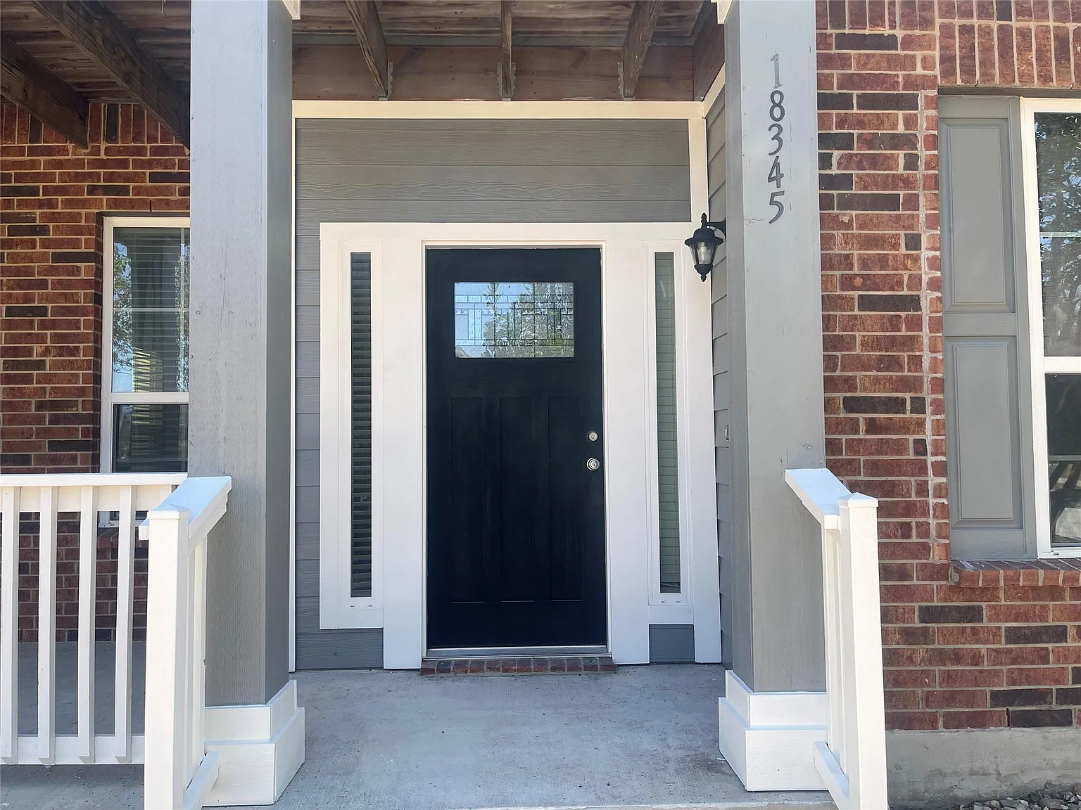 3 bed, 2.5 bath, 2101 sqft, $1,900 — Photo 2