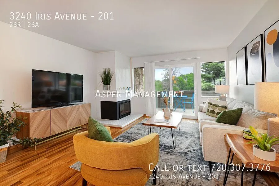 Beautiful North Boulder Condo Prime Location! — Photo 3