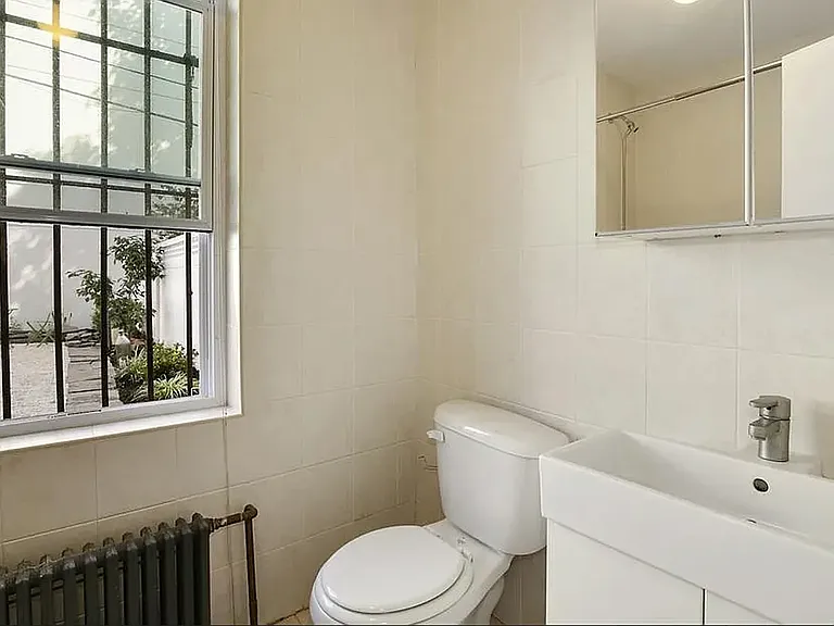 739 Quincy St #1 — Photo 7