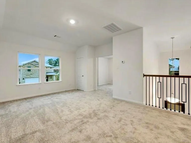 1927 Darlington Oak Dr — Photo 16