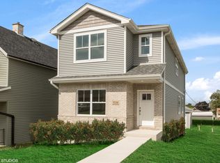 538 McCarthy St, Lemont, IL 60439