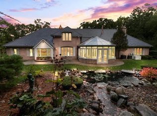 2985 Forest View Cir, Franksville, WI 53126