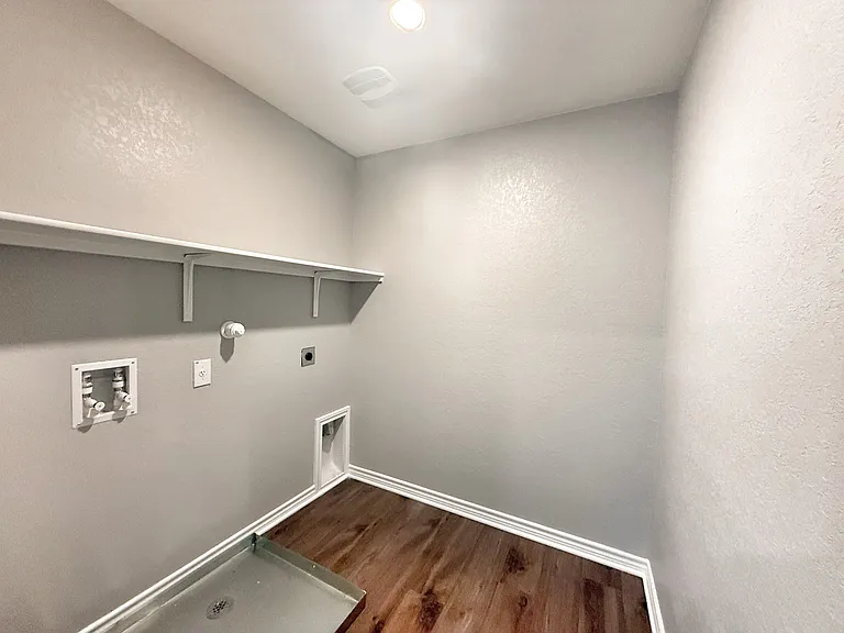 108 Bass Ln — Photo 29