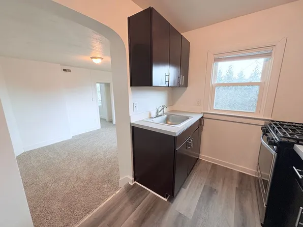 131 S Duke St, 131 S Duke St APT 1, York, PA 17401