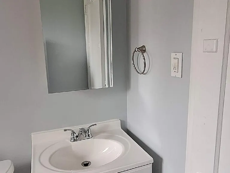 443 Maryland St — Photo 7