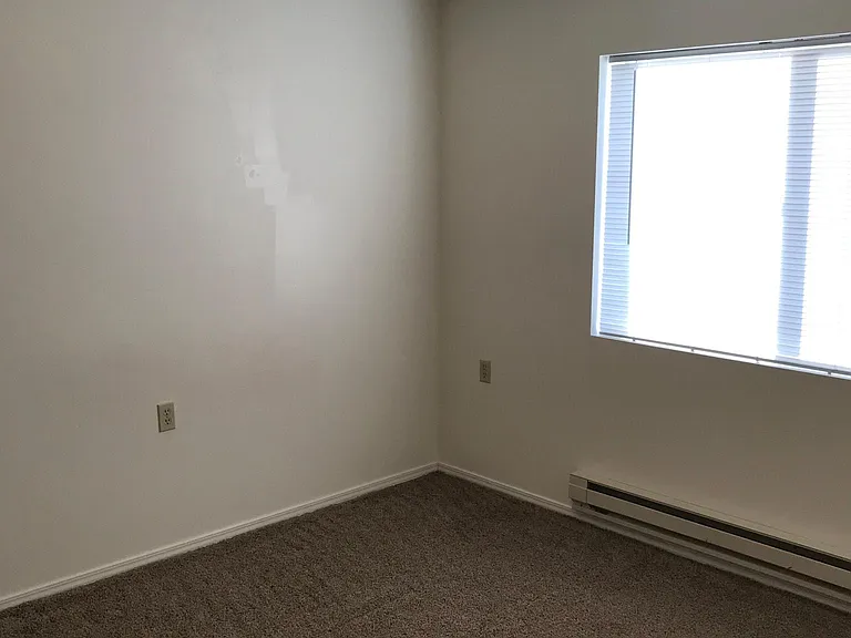2140 Elizabeth Blvd #19D — Photo 5
