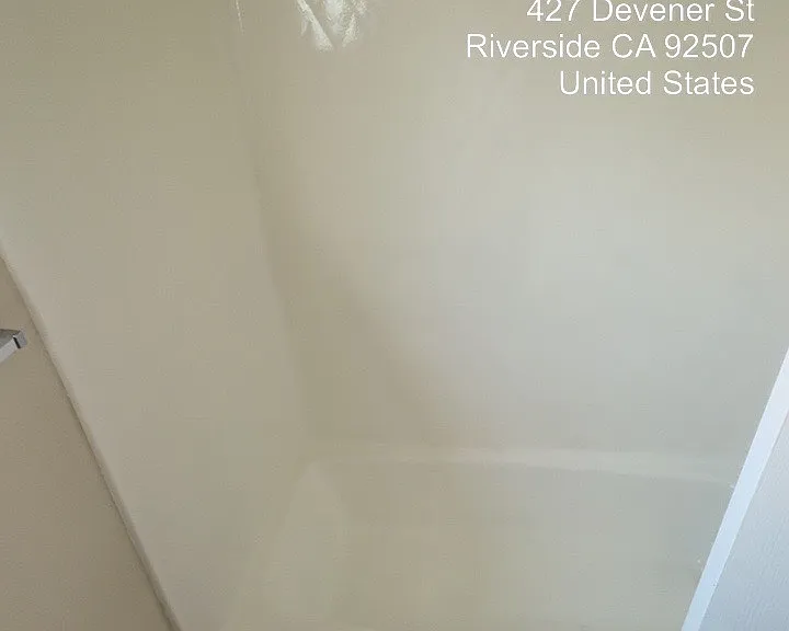 421 Devener St #D — Photo 2
