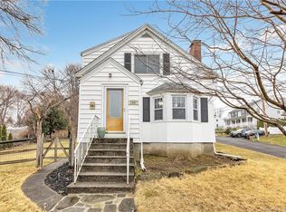 1991 Nichols Ave, Stratford, CT 06614