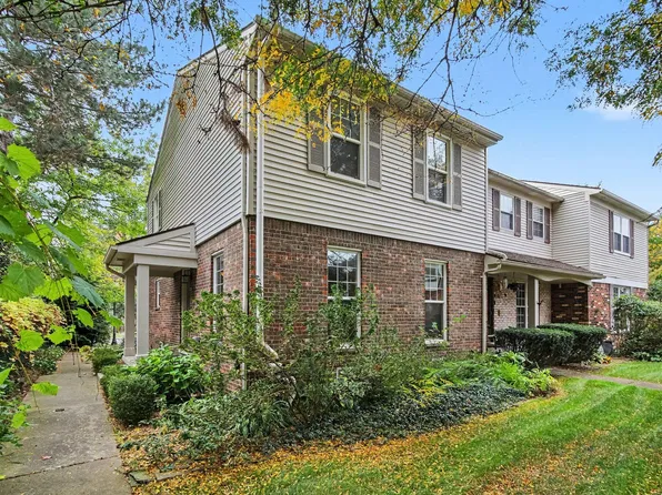 3318 Alpine Dr, Ann Arbor, MI 48108