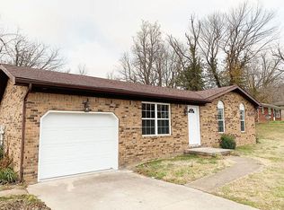 713 W Main St, Leitchfield, KY 42754