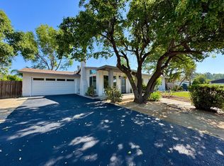 22301 Itasca St, Chatsworth, CA 91311