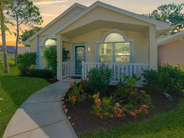 695 NW San Remo Circle, Port St Lucie, FL 34986