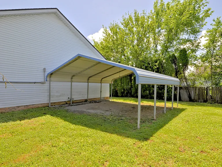317 Pioneer Dr — Photo 33
