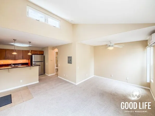5404 Balboa Arms Dr, San Diego, CA