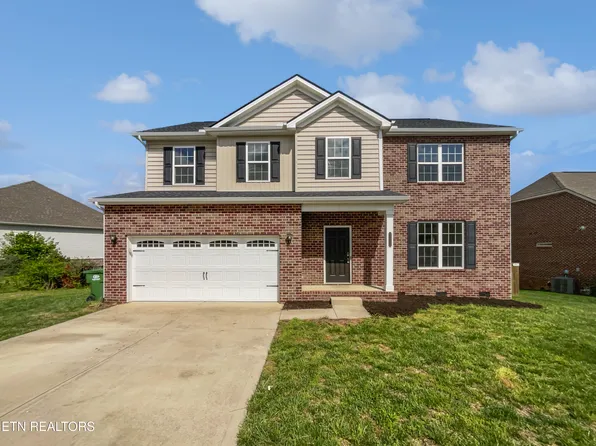 2225 Scarlet Tanager St, Maryville, TN 37801