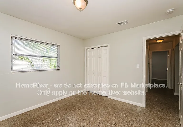 1903 W Spruce St — Photo 7