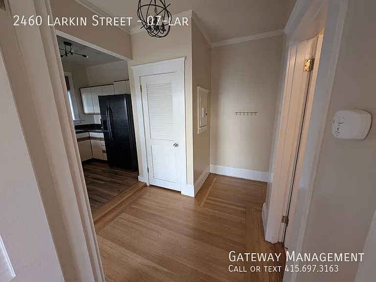 2460 Larkin St #7 — Photo 9