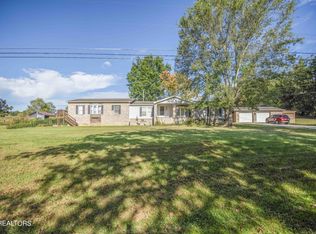 689 Mill Creek Rd, Sunbright, TN 37872