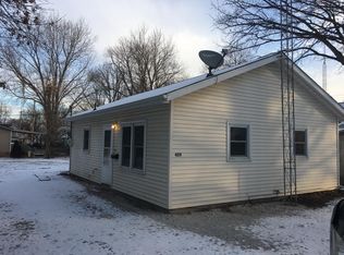 429 W Green St, Virden, IL 62690