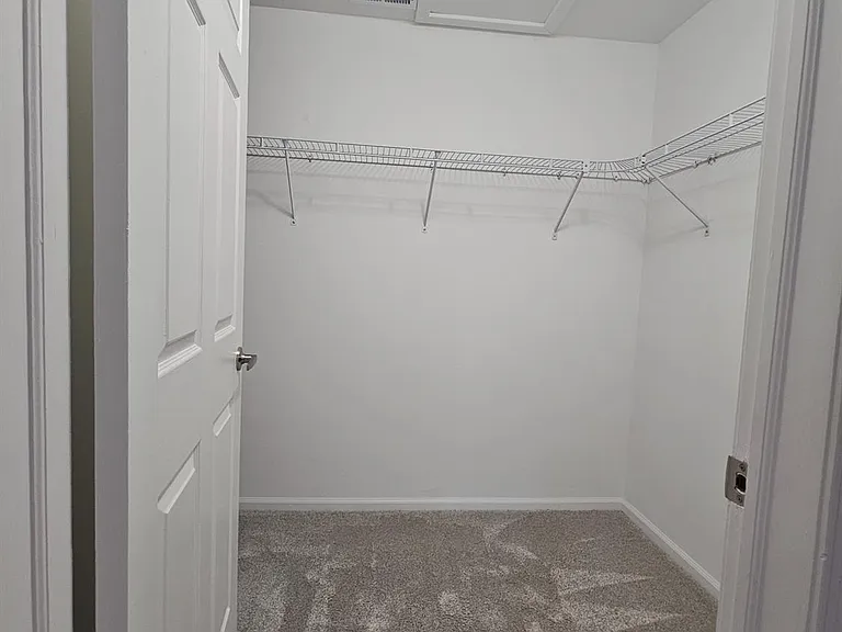 2809 Ridgefield Ct — Photo 19