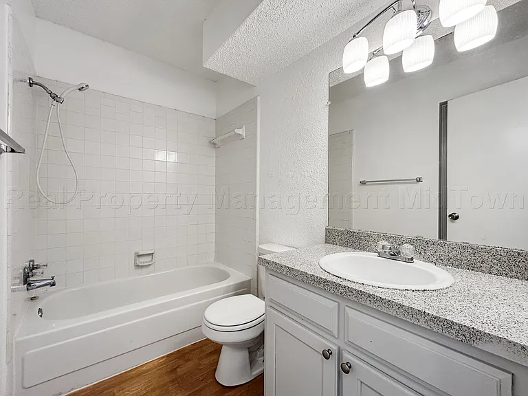 536 Guerin Dr #534 — Photo 8
