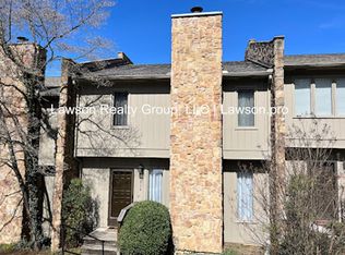 3414 Stonehenge Sq, Roanoke, VA 24018