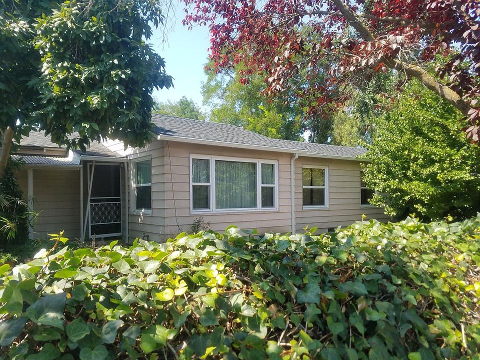1st image of 1013 Amarillo Ave