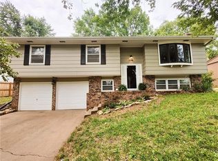 1136 Randall Rd, Lawrence, KS 66049