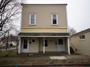 957 5th Ave, East Mc Keesport, PA